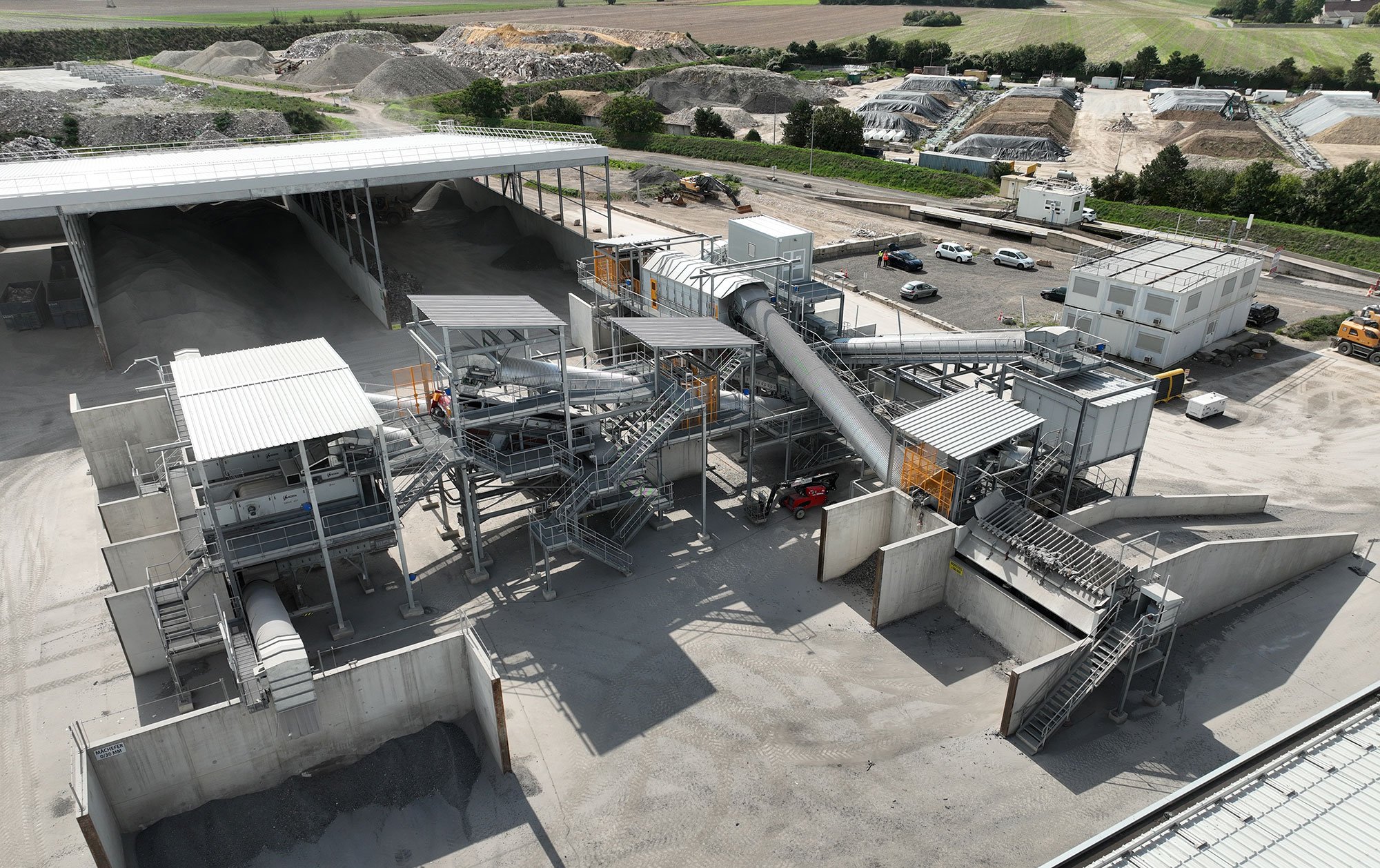 Vue de la nouvelle plateforme de production de la Grave de l'Ecosite® issue des mâchefers